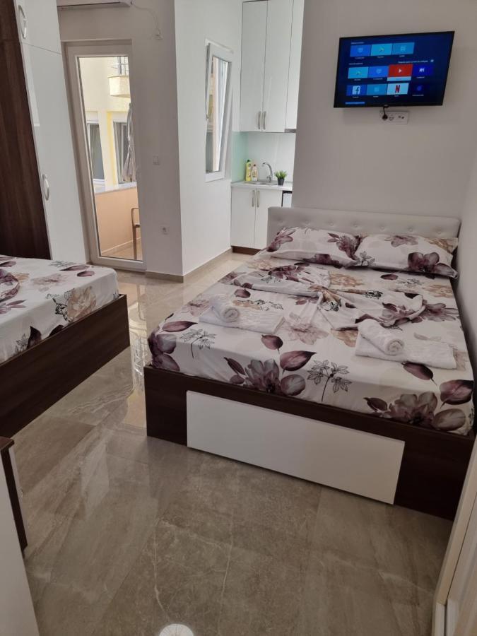 דוברה וודה Ebra Lux Apartmani מראה חיצוני תמונה