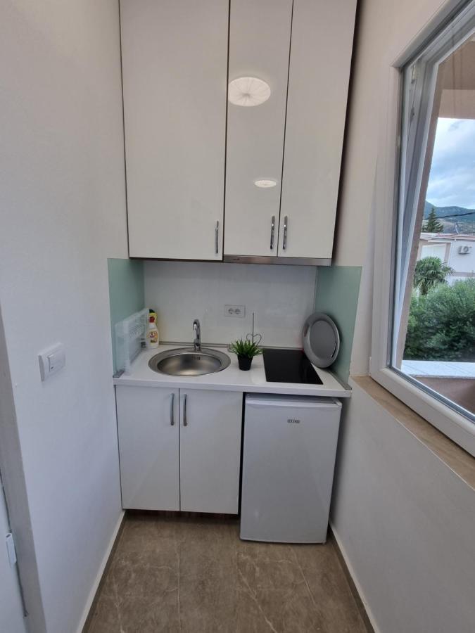 דוברה וודה Ebra Lux Apartmani מראה חיצוני תמונה