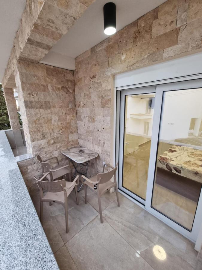 דוברה וודה Ebra Lux Apartmani מראה חיצוני תמונה