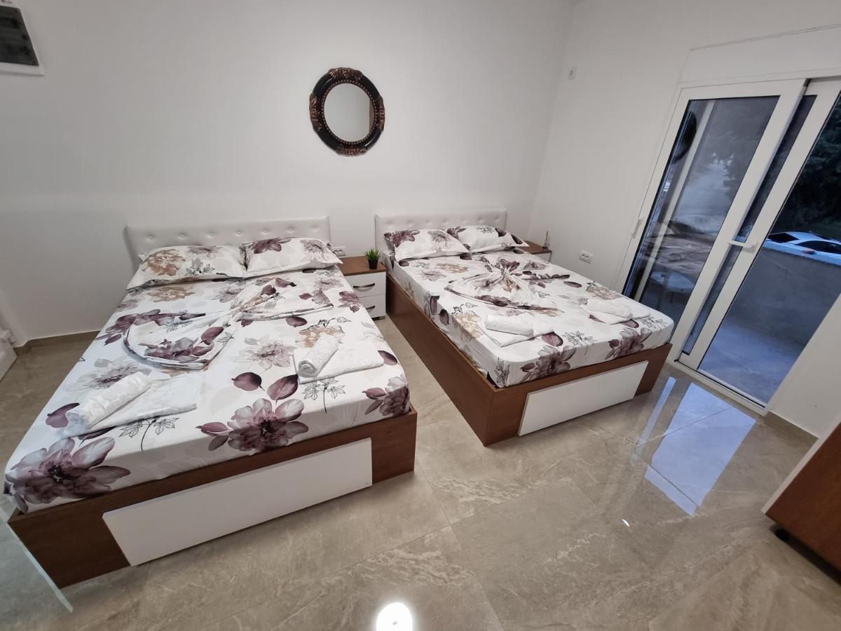 דוברה וודה Ebra Lux Apartmani מראה חיצוני תמונה