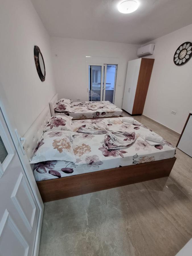 דוברה וודה Ebra Lux Apartmani מראה חיצוני תמונה