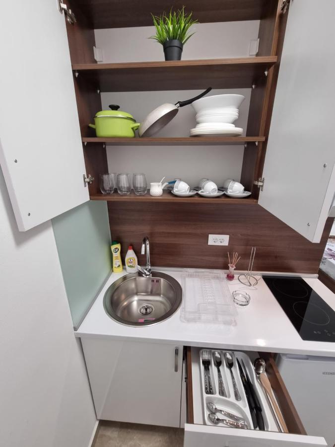 דוברה וודה Ebra Lux Apartmani מראה חיצוני תמונה