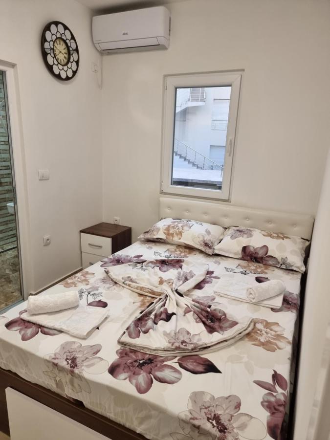 דוברה וודה Ebra Lux Apartmani מראה חיצוני תמונה