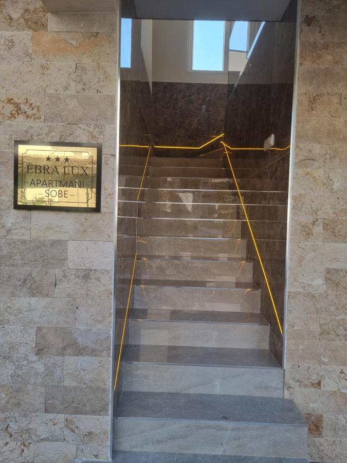 דוברה וודה Ebra Lux Apartmani מראה חיצוני תמונה