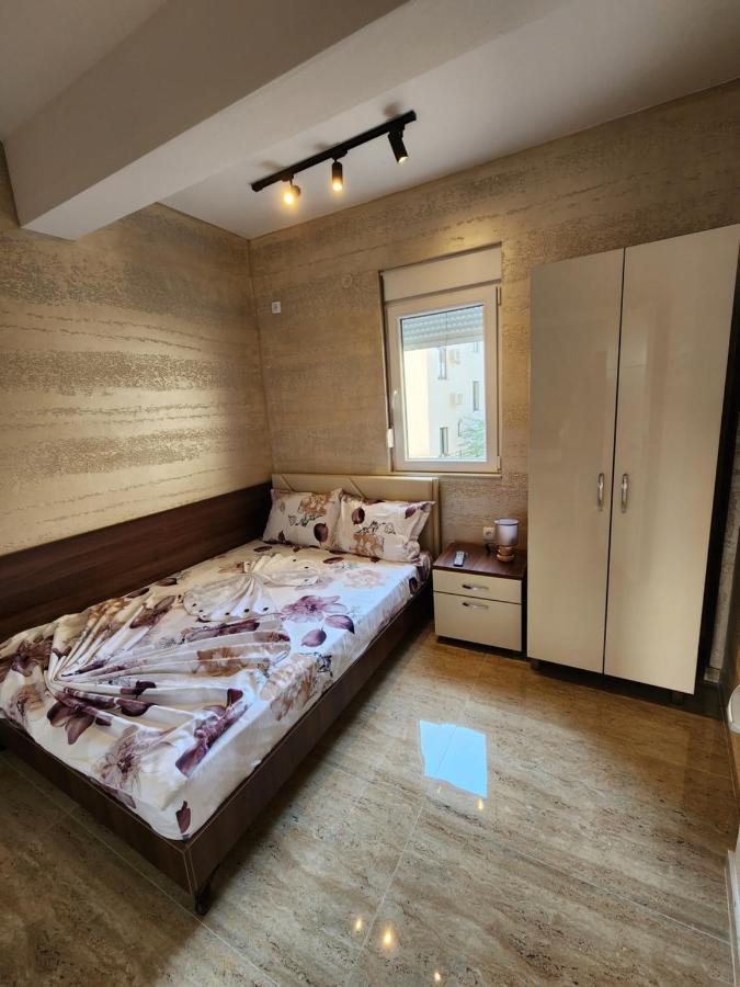 דוברה וודה Ebra Lux Apartmani מראה חיצוני תמונה